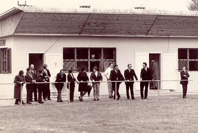 1964 neue Sportanlage